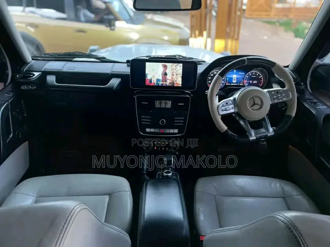 Mercedes-Benz G-Class 2018 White