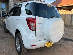 Toyota Rush 2008 White