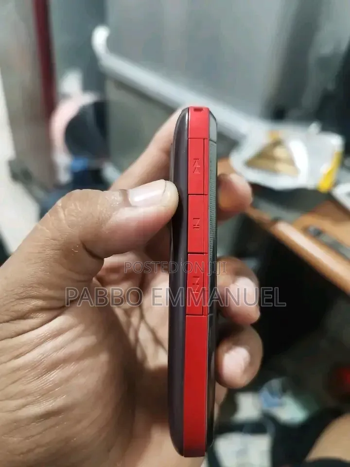 New Nokia 5130 XpressMusic Red