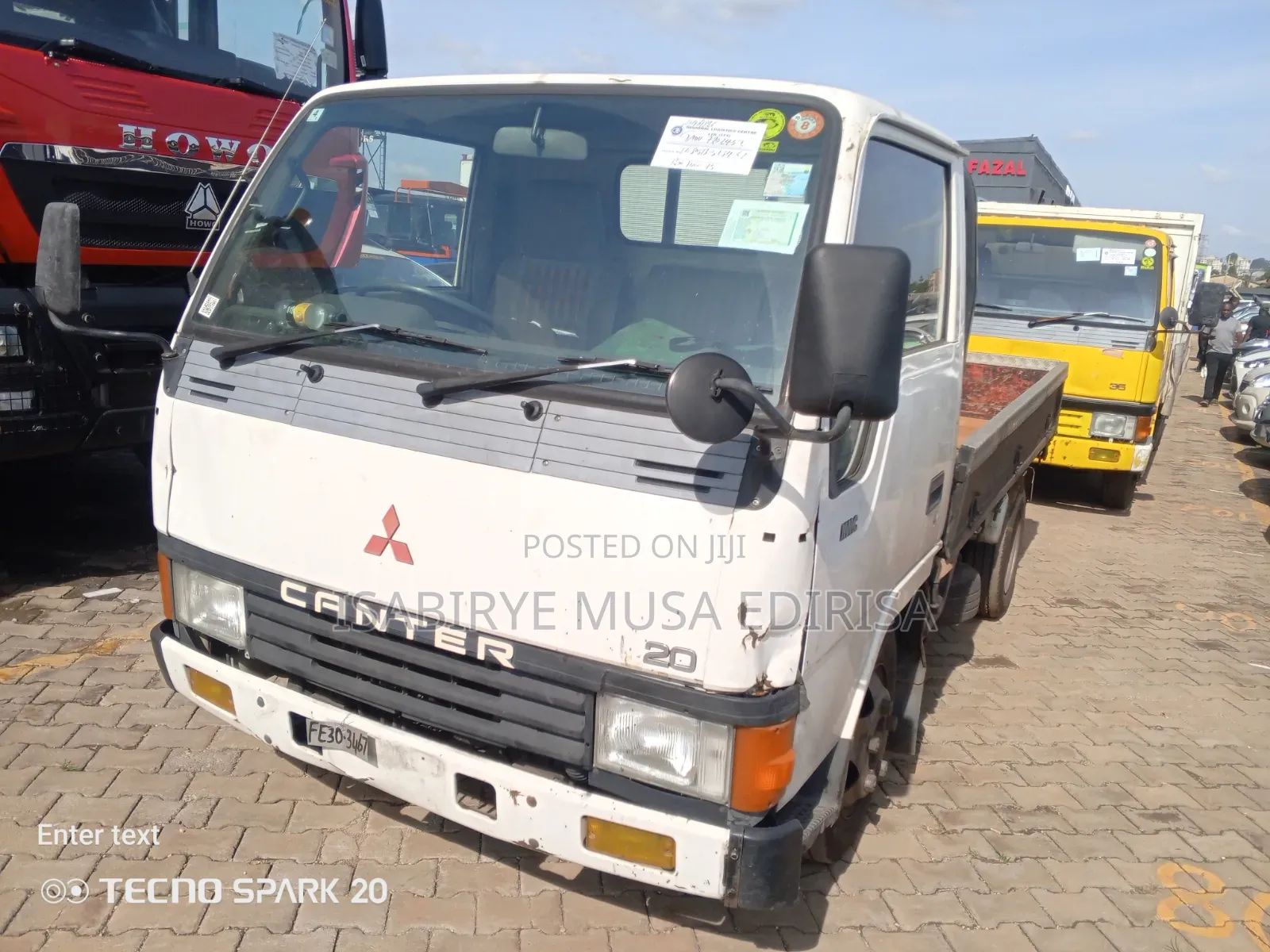 Mitsubishi Canter 1988 White