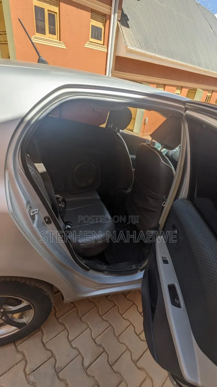 Toyota Vitz 1.3 AWD 5dr 2005 Silver
