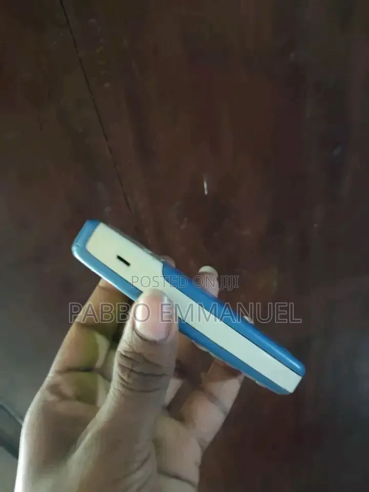 New Nokia 1110i Blue