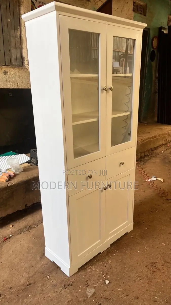 Cupboard/Sideboard