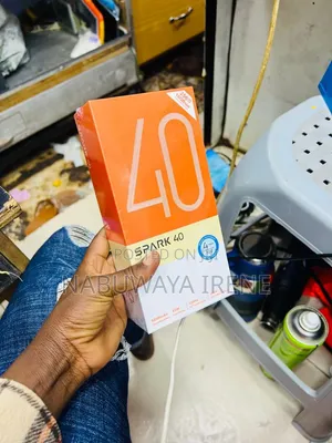 New Tecno Spark 40 256 GB Orange