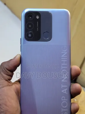 Tecno Spark 8C 64 GB Blue