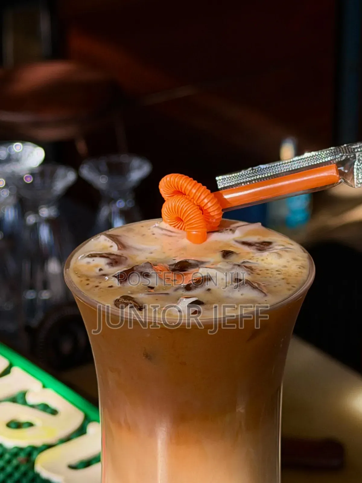 Mixologist / Barista / Bartender