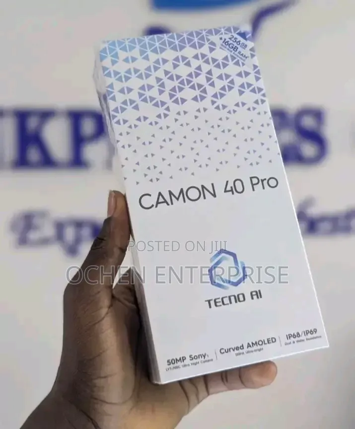 New Tecno Camon 40 Pro 5G 256 GB Silver