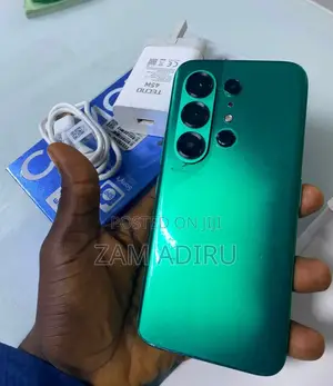 New Tecno Camon 50 Pro 256 GB Green