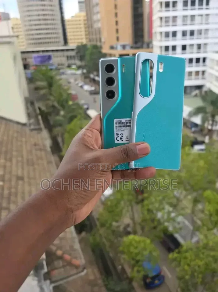 New Tecno Camon 40 Pro 5G 256 GB Blue
