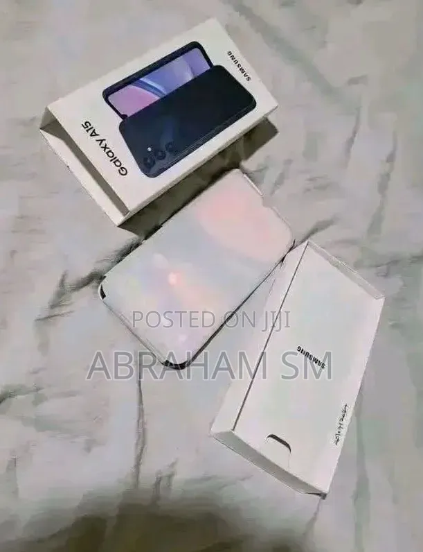 New Samsung Galaxy A15 5G 256 GB Black