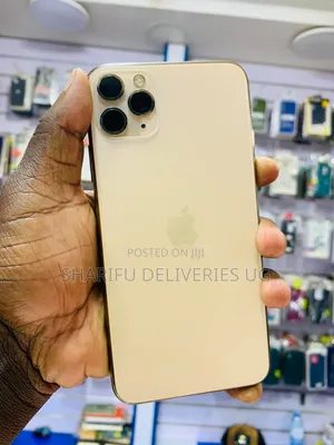 Apple iPhone 11 Pro Max 64 GB Gold