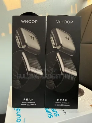 Whoop Peak 5.0 Sensor Tracker.