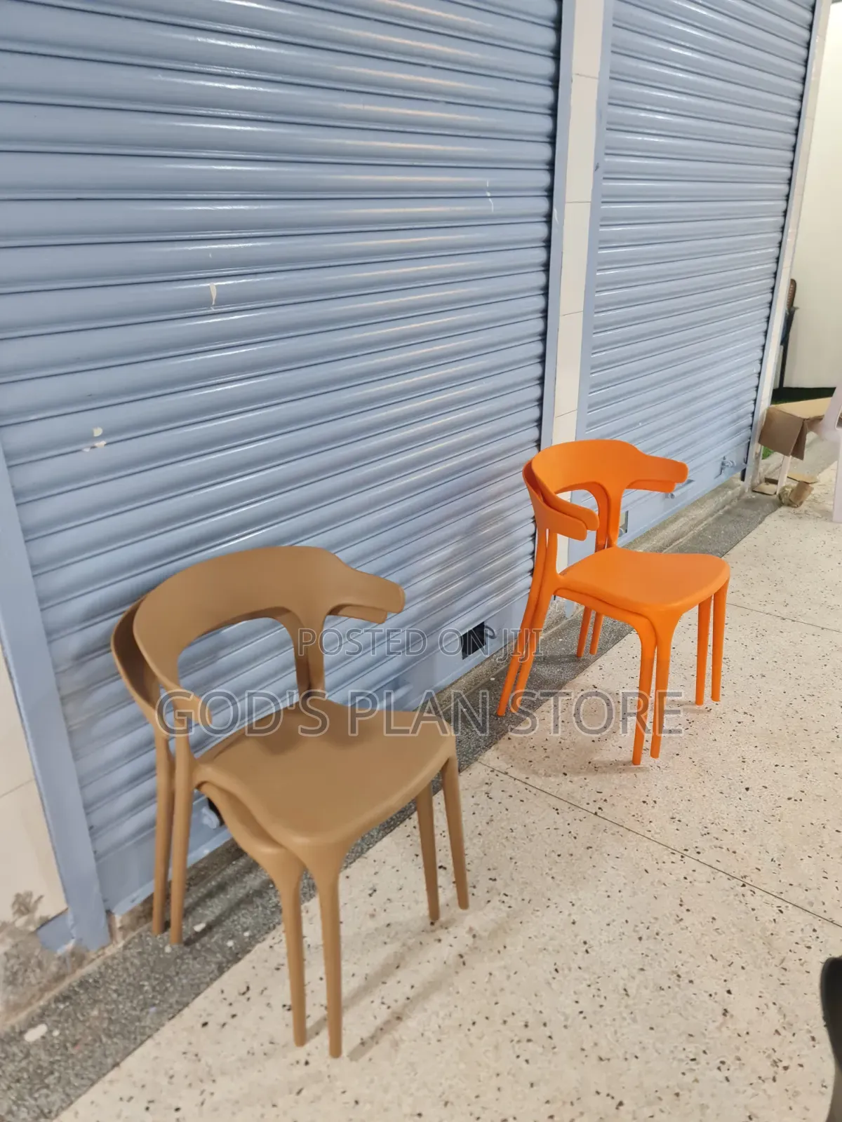 Curvex Orange Plastic Chairs Plastic Chairs Armrest