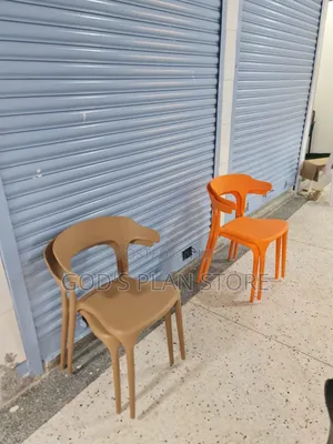 Curvex Orange Plastic Chairs Plastic Chairs Armrest