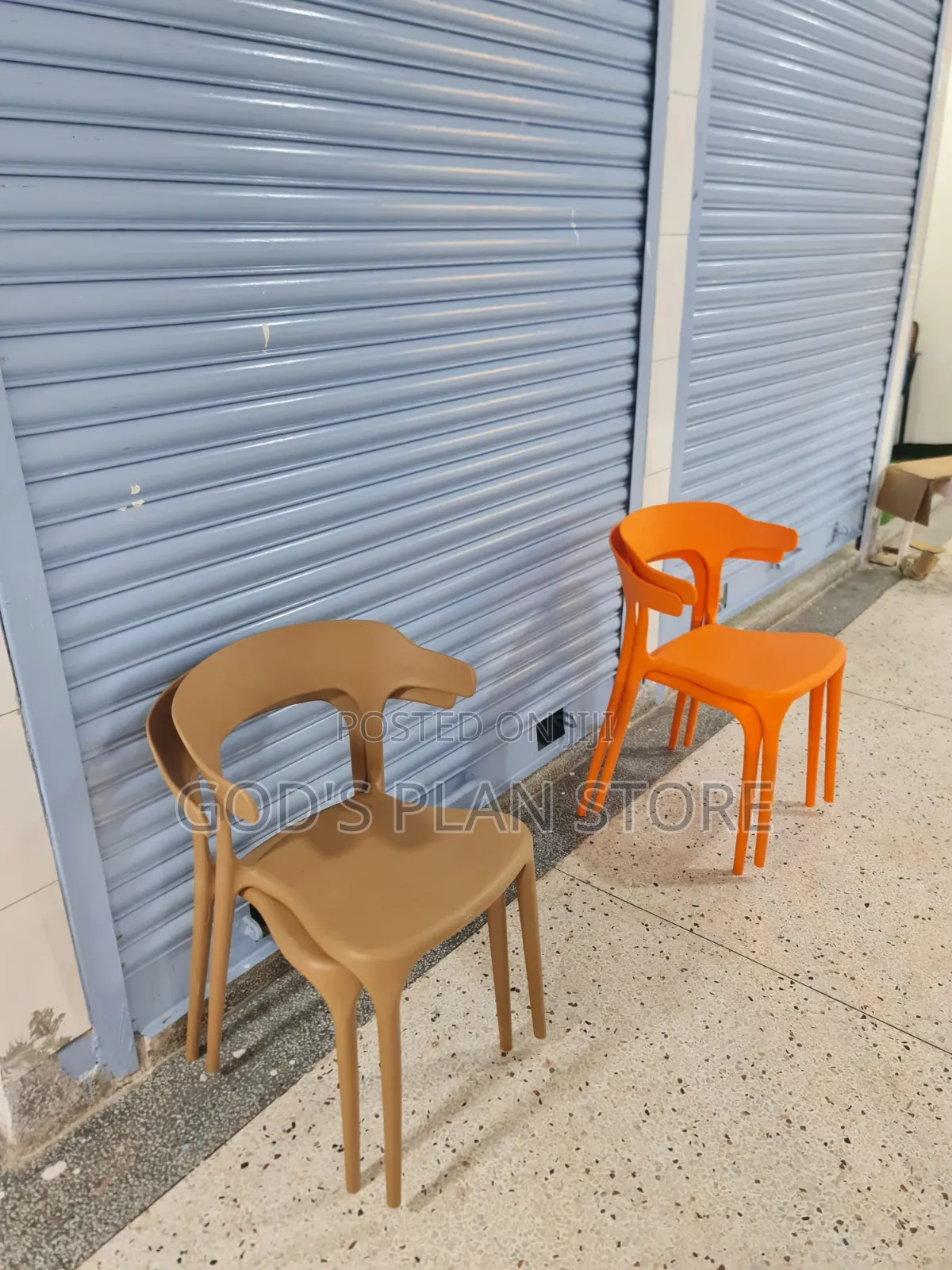 Curvex Orange Plastic Chairs Plastic Chairs Armrest