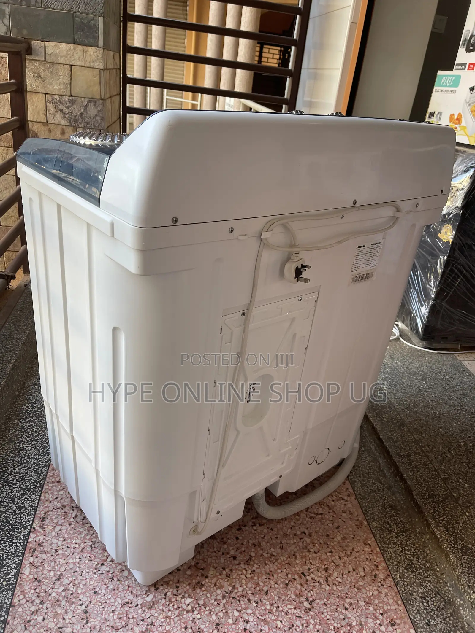 Imported Used 12kgs Hisense Wash and Dry Washing Machine