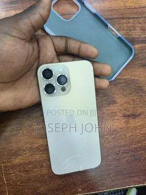 Apple iPhone 16 Pro Max 256 GB Gold