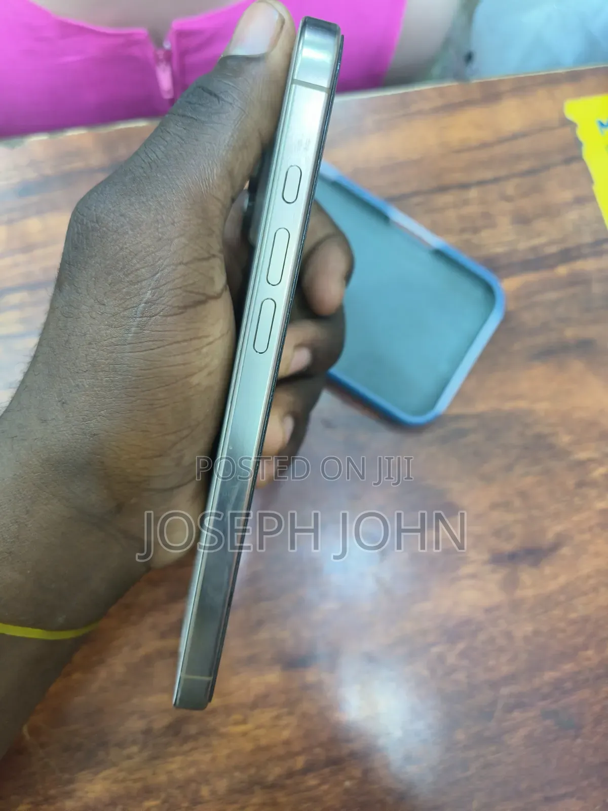 Apple iPhone 16 Pro Max 256 GB Gold