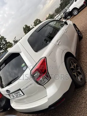Subaru Forester 2017 White
