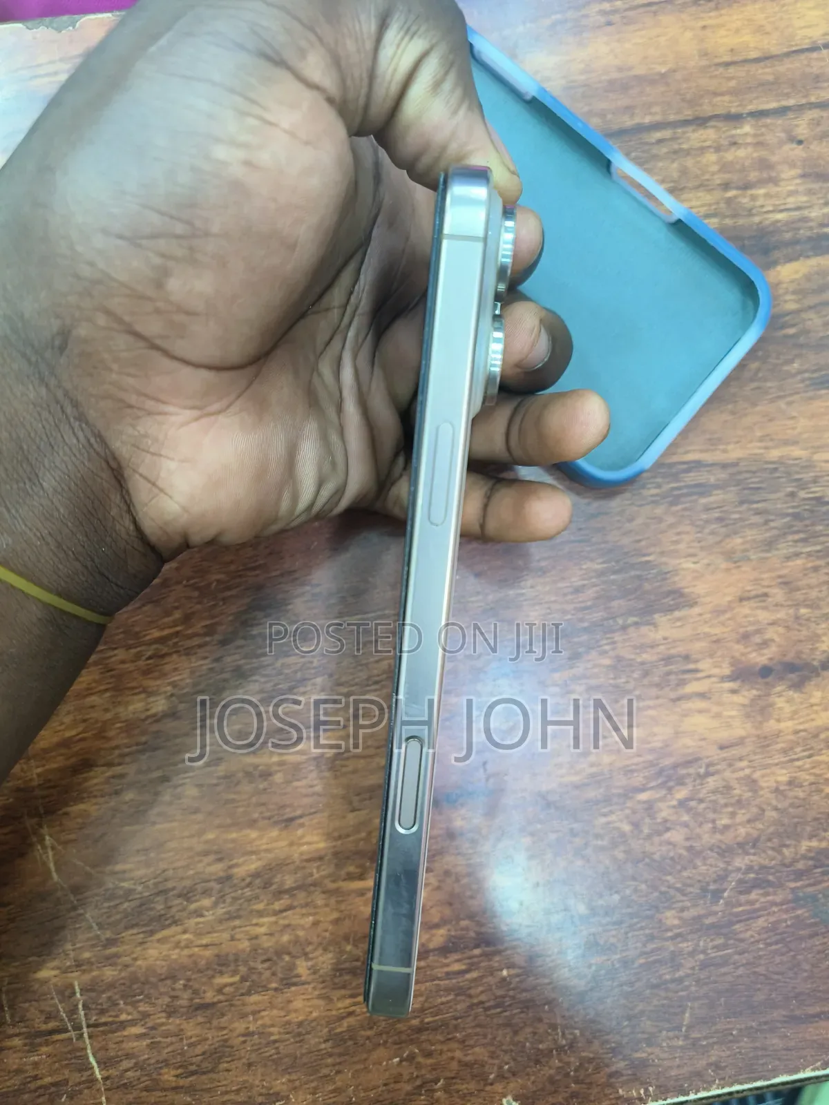 Apple iPhone 16 Pro Max 256 GB Gold