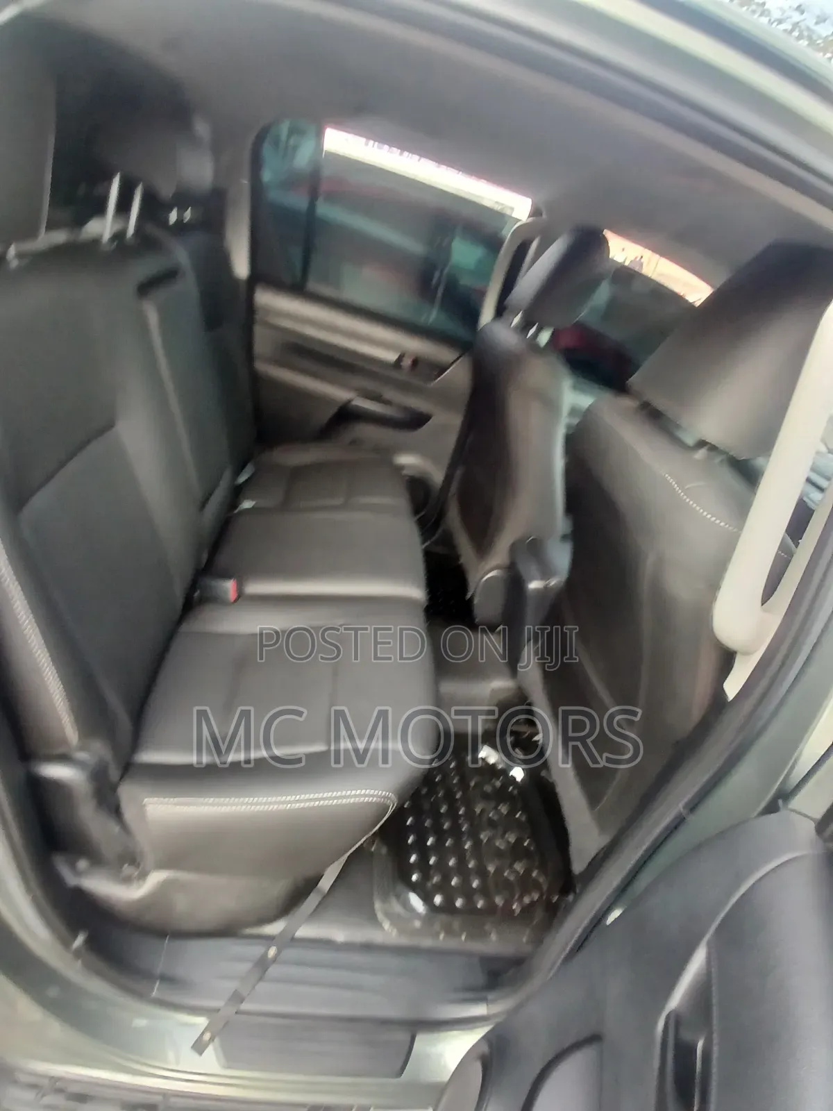 Toyota Hilux Revo Double Cab Petrol 2.7 AWD 2016 Green