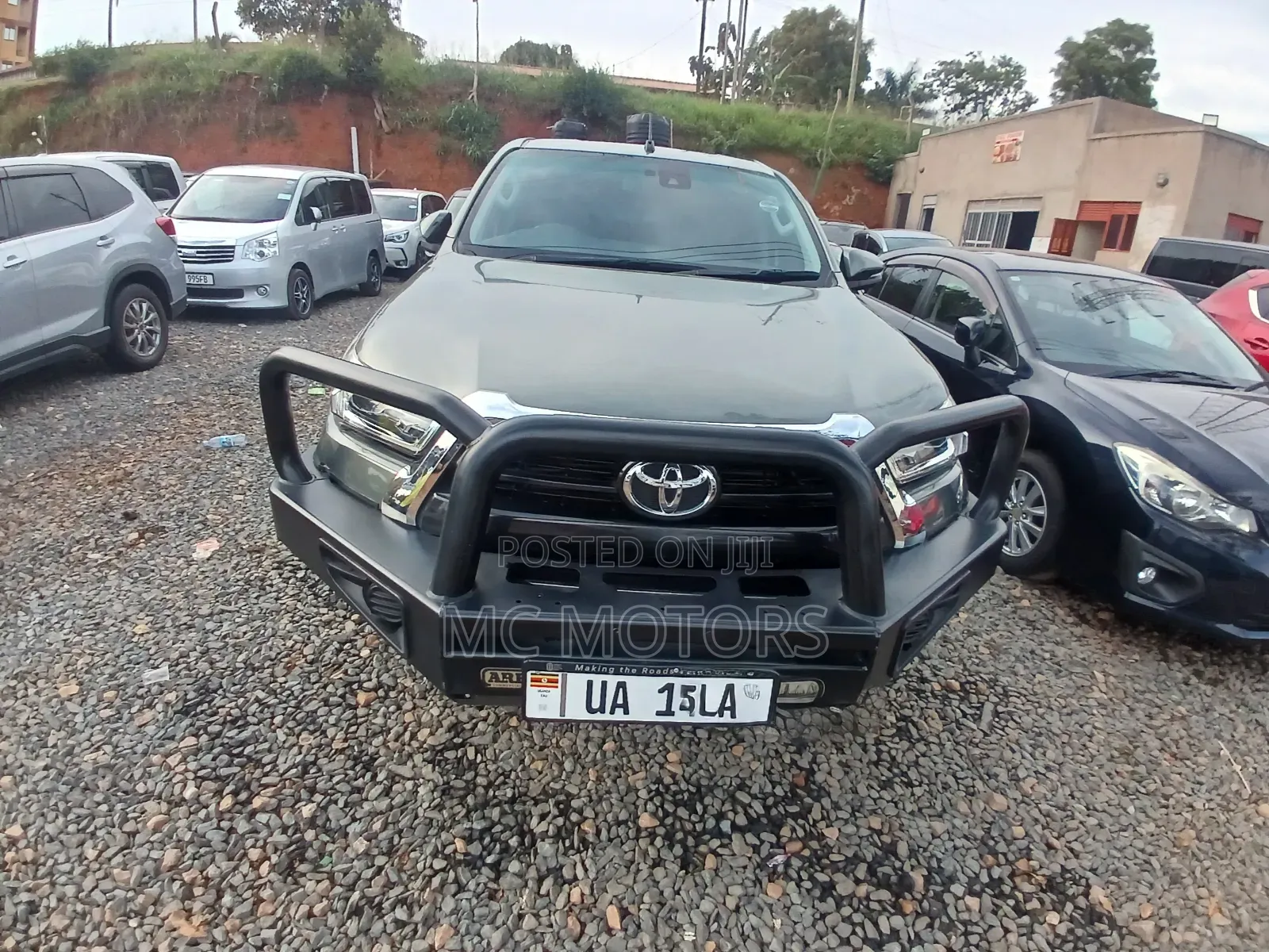 Toyota Hilux Revo Double Cab Petrol 2.7 AWD 2016 Green