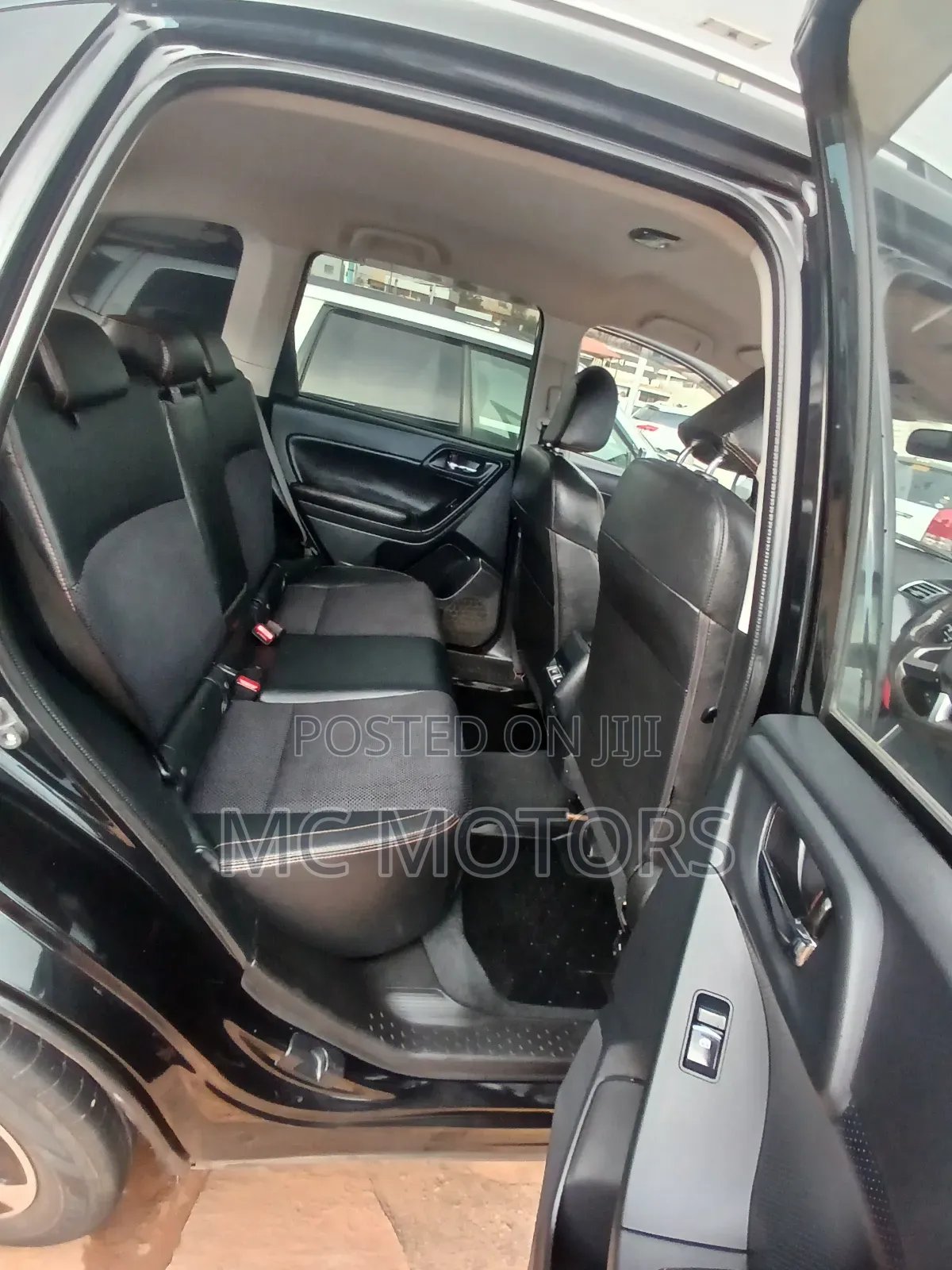 Subaru Forester 2.0XT Premium AWD 2016 Black