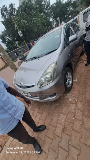 Toyota Wish 2007 Gray