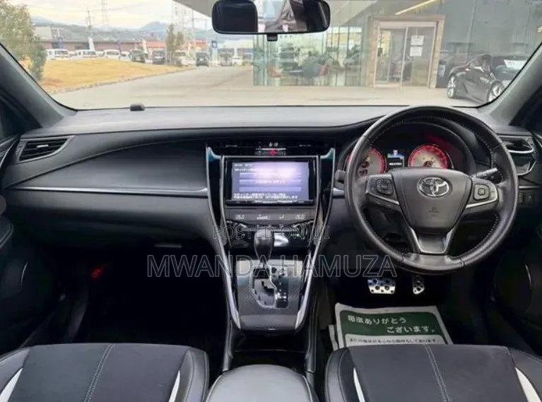 Toyota Harrier 2017 White