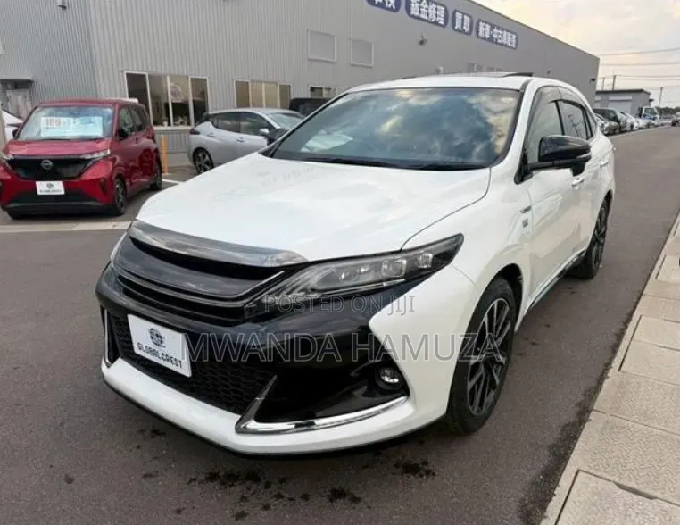 Toyota Harrier 2017 White