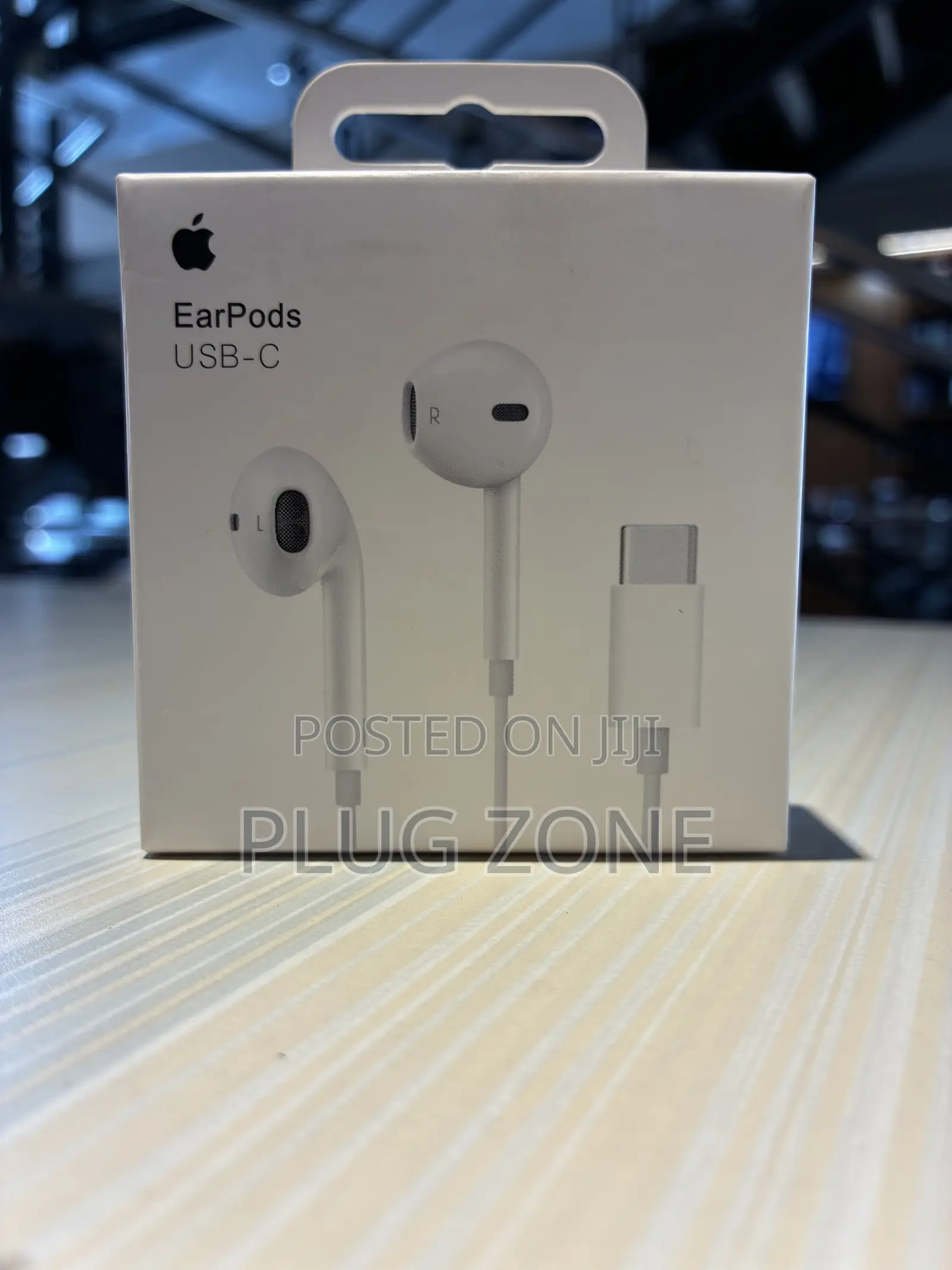 Apple USB-C Earphones