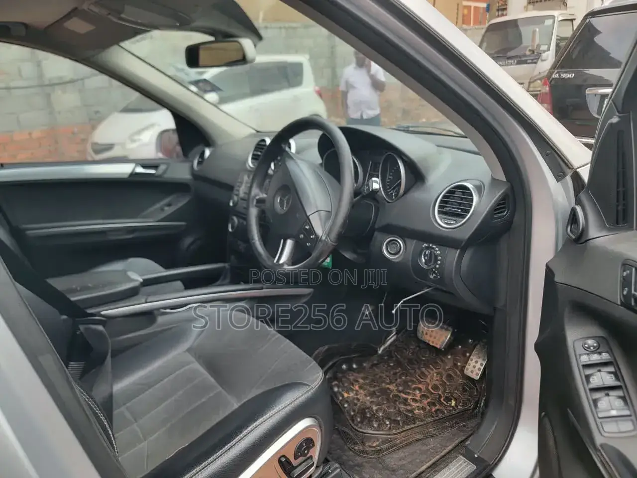Mercedes-Benz M Class ML 320 2005 Silver