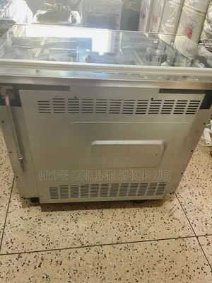 Freestanding Imported Used Ariston 90/60 Inches,4gas,2hotplate Cooker