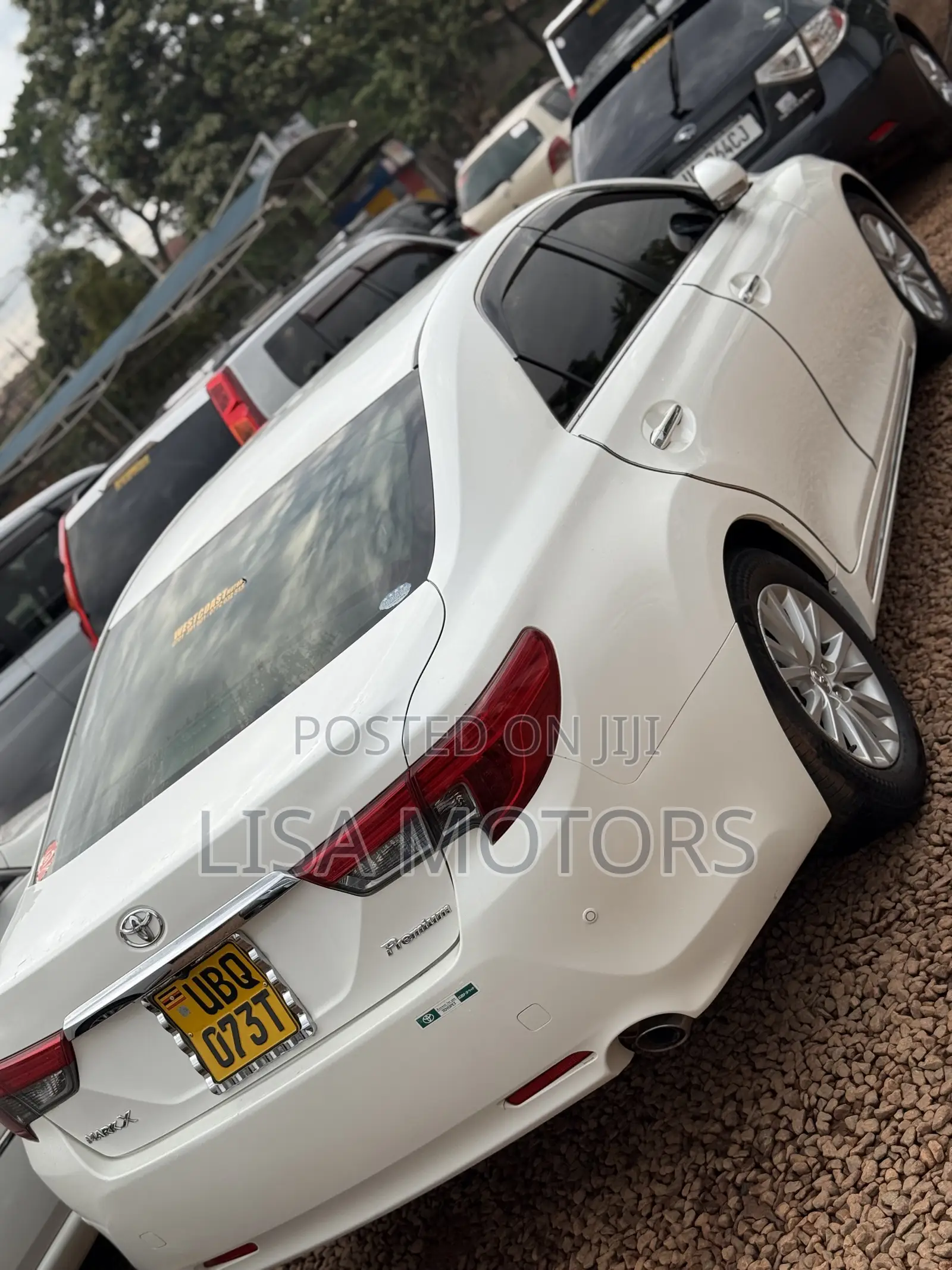 Toyota Mark X 2.5 AWD 2013 White