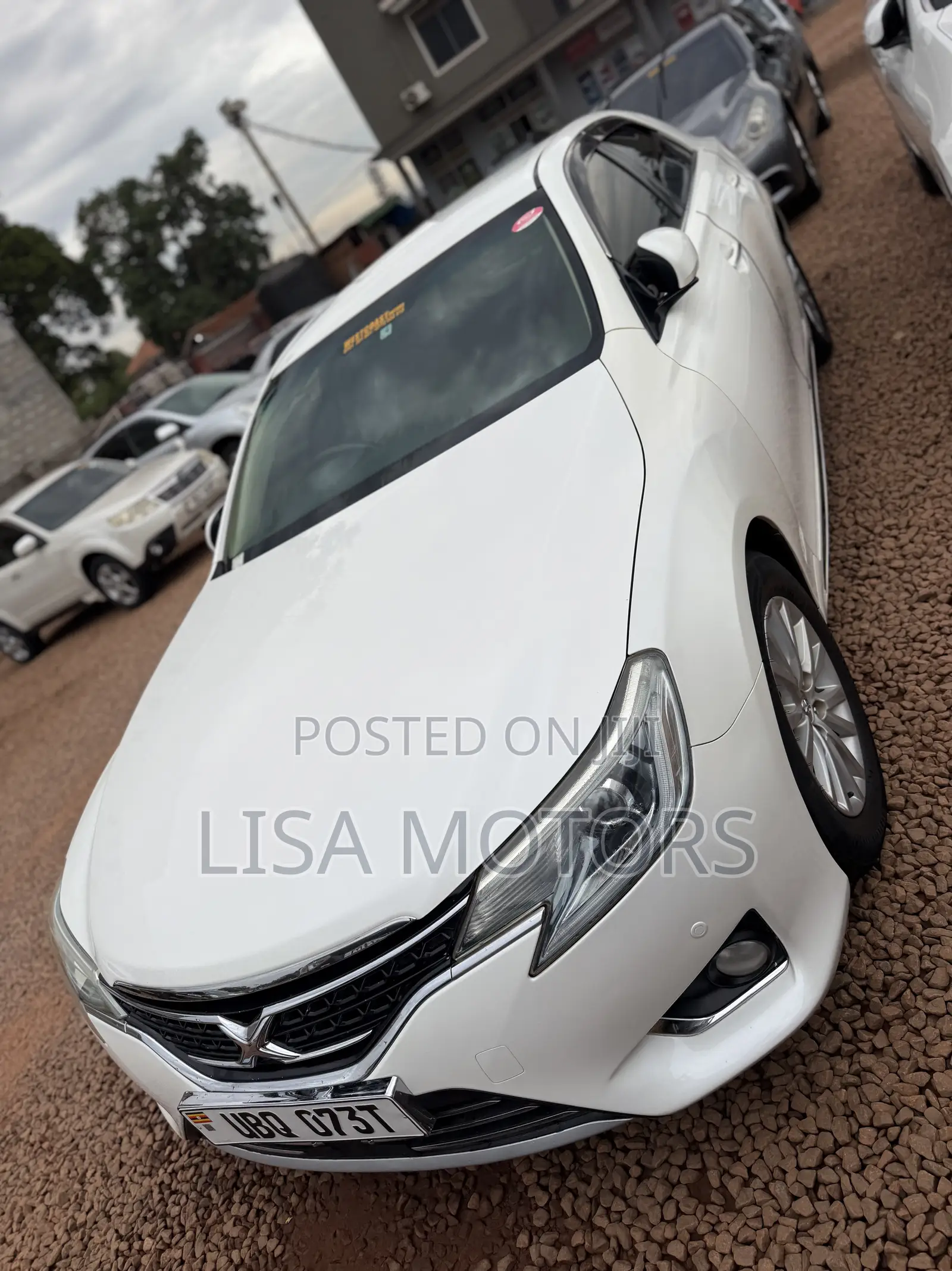 Toyota Mark X 2.5 AWD 2013 White