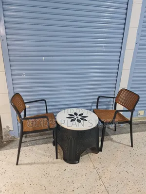 Simplistic Dining Plastic Table and Chairs Plastic Table and Chairs
