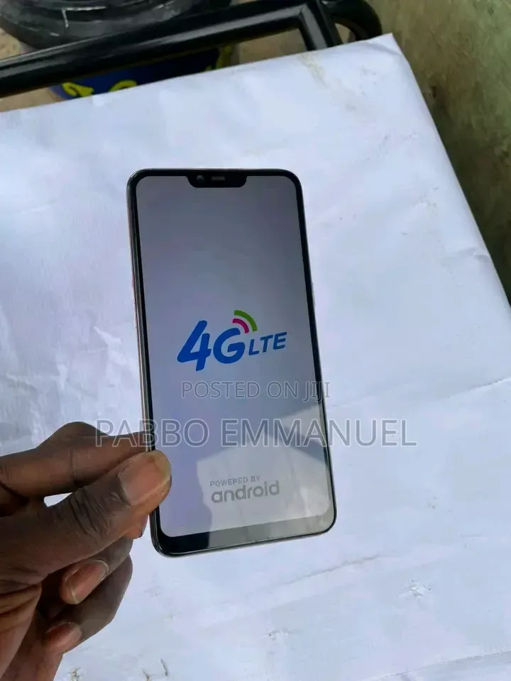 Oppo A3s 64 GB Rose Gold