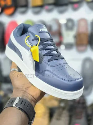 Casual Sneakers