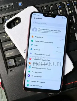 Oppo A3s 64 GB Gold