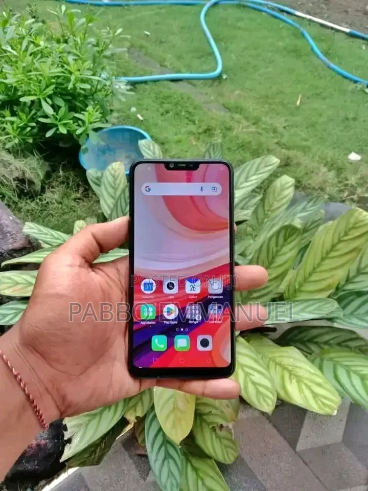 Oppo A3s 64 GB Gold