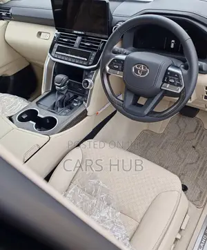 Toyota Land Cruiser LC300 2025 Black