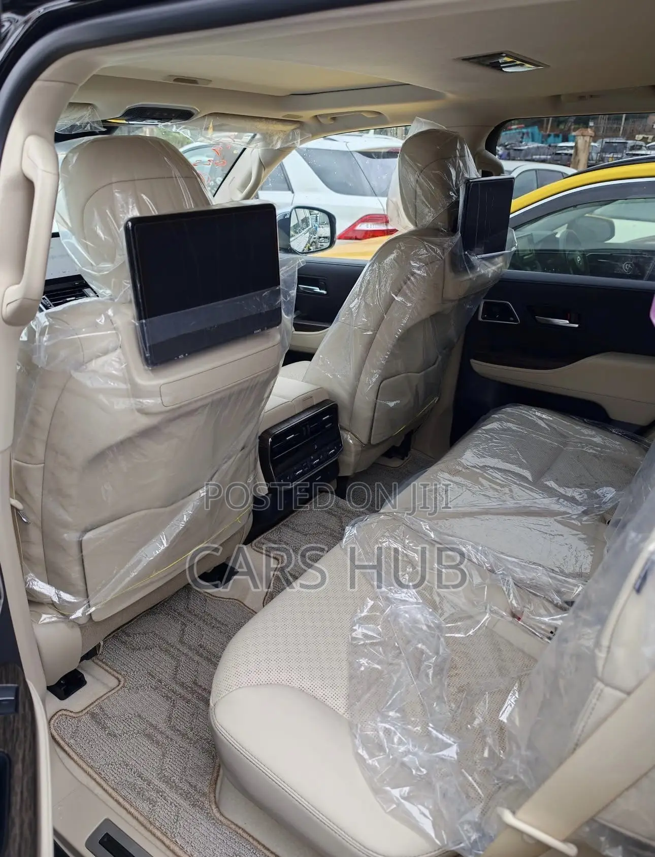 Toyota Land Cruiser LC300 2025 Black