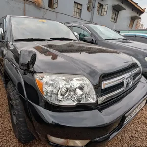 Toyota Hilux 2006 Black