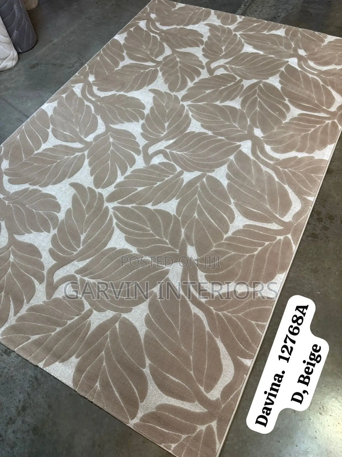 Davina Gray Medium Size
