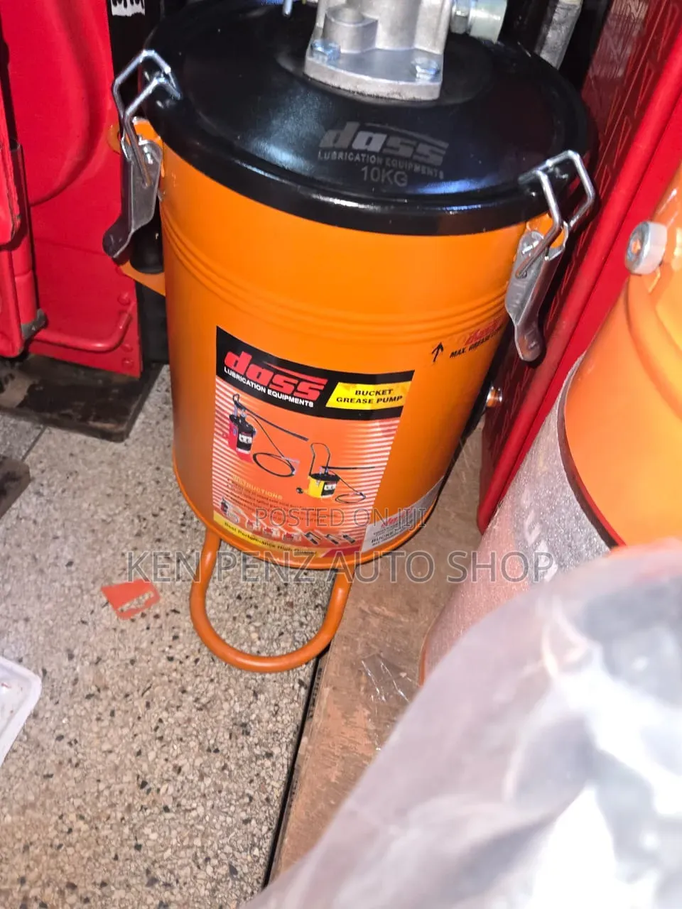Grease Gun 10Kg and Bucket Grease Pump