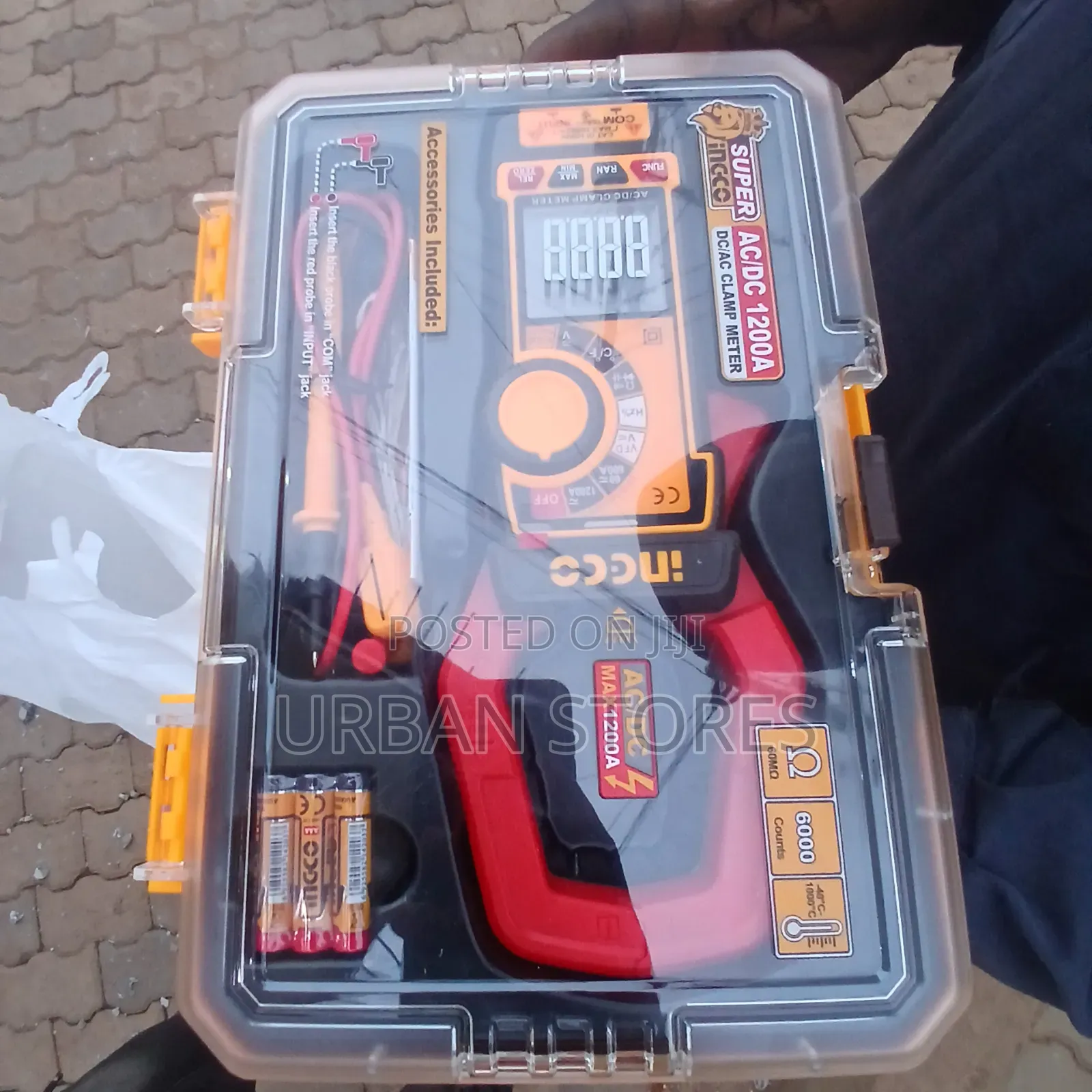 AC/DC 1200A Digital Clamp Meter