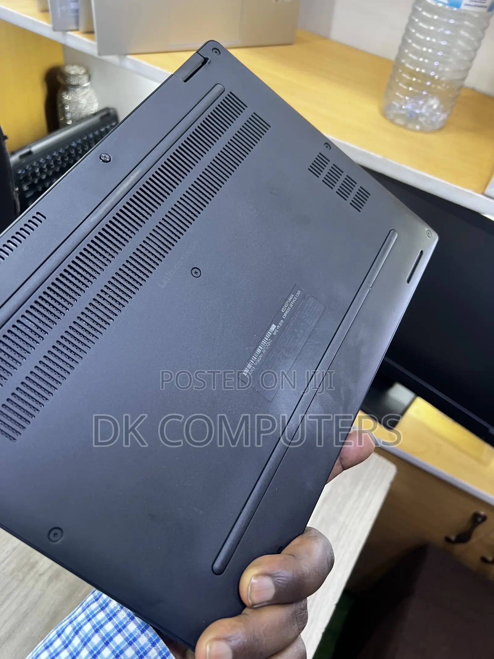Laptop Dell Latitude 7390 2-in-1 8GB Intel Core i7 SSD 256GB