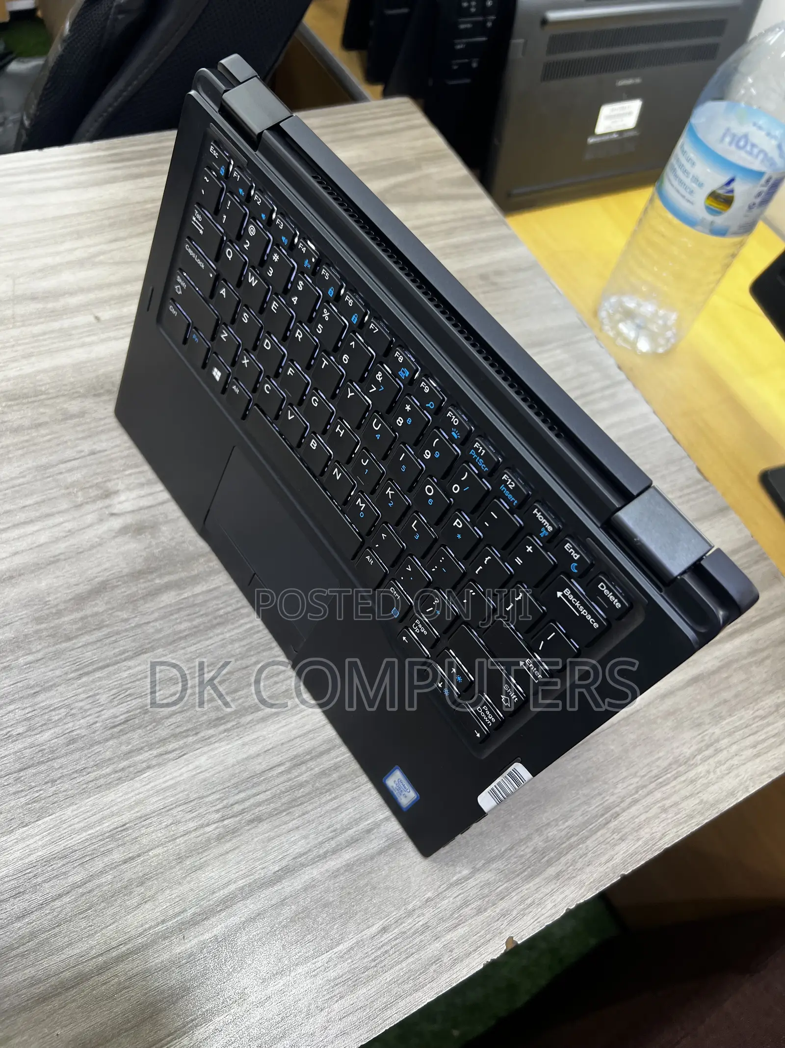 Laptop Dell Latitude 7390 2-in-1 8GB Intel Core i7 SSD 256GB