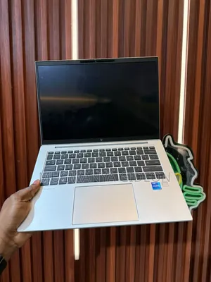 New Laptop HP EliteBook 840 G10 16GB Intel Core i7 SSD 256GB