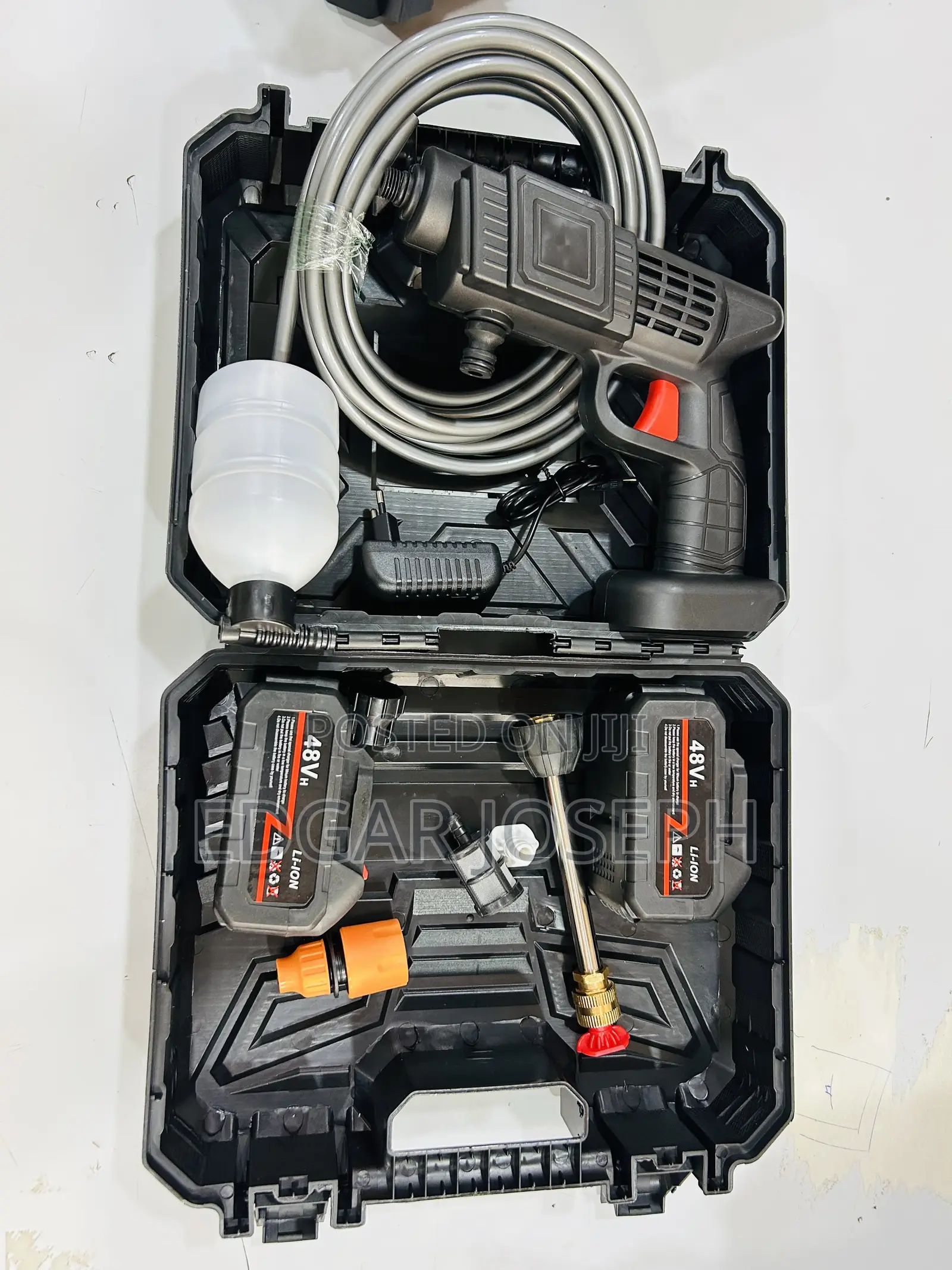 Car Wash 2 Batteries Pressure Gun